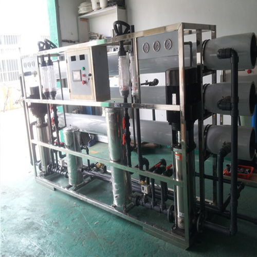滁州市電子化纖廠生產用去離子水 3噸反滲透設備選型與技術解析